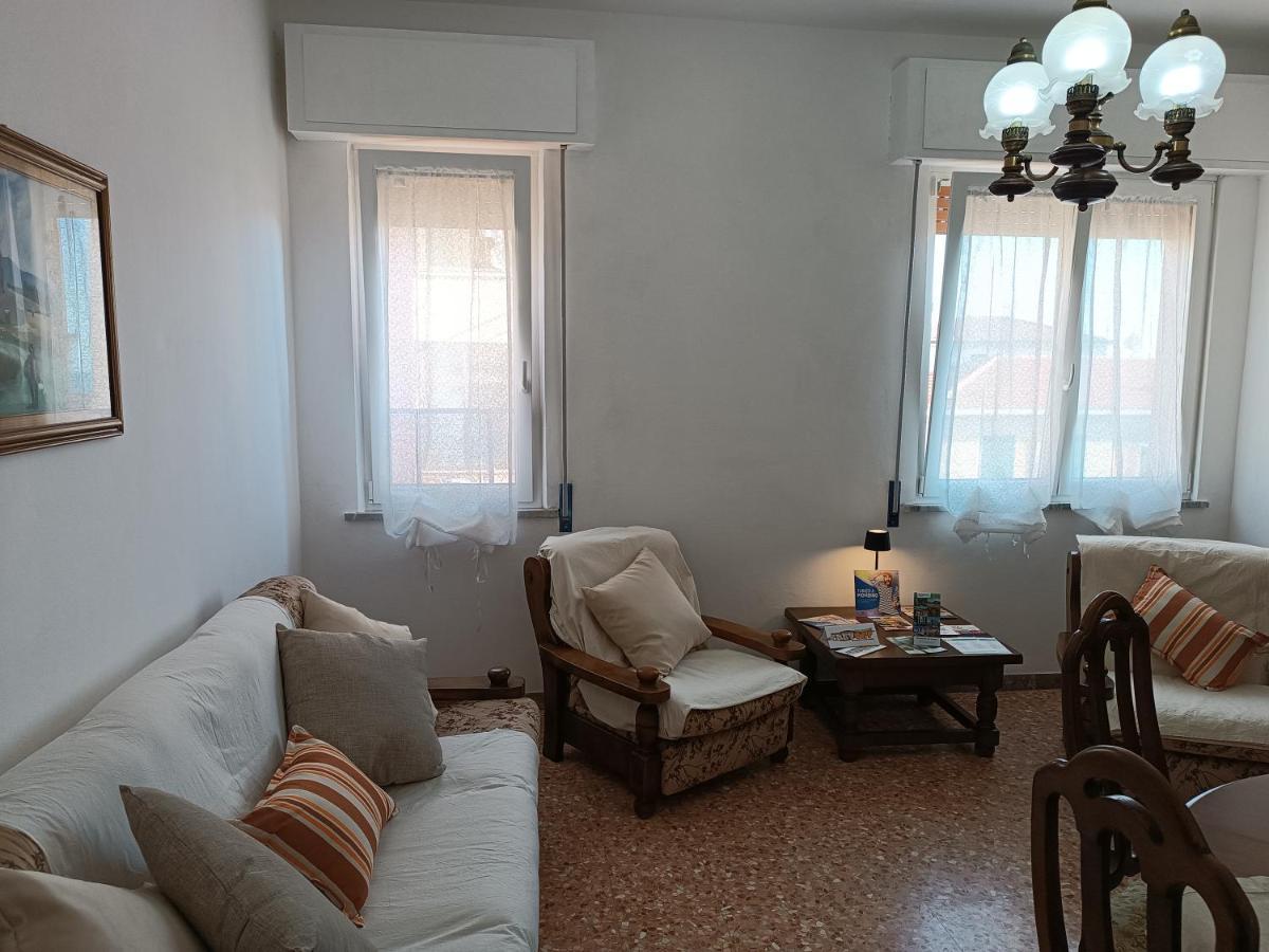 La Vista Storica Apartamento Piombino Exterior foto